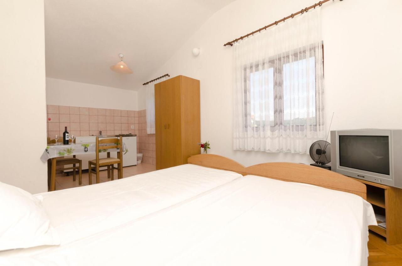 Apartments Mirko Trogir Extérieur photo