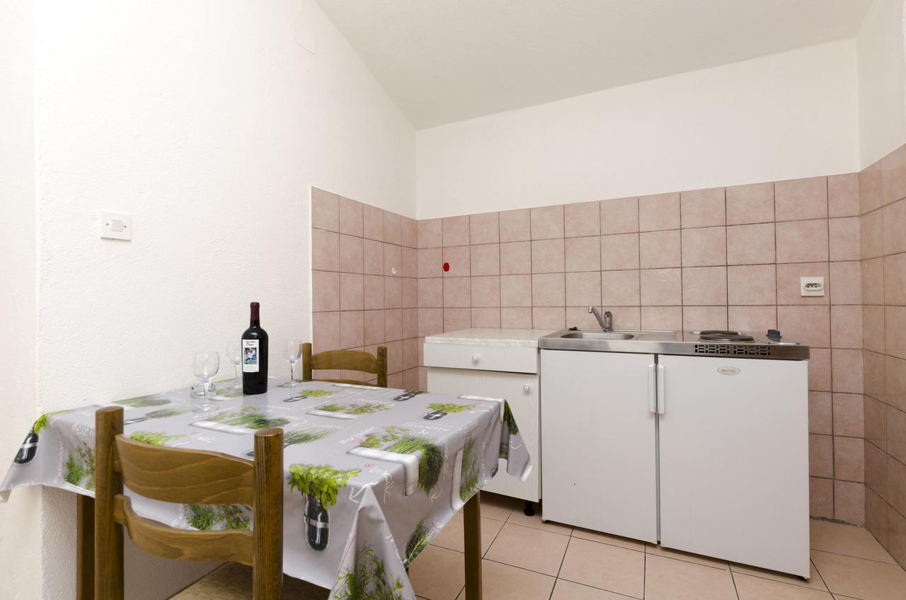 Apartments Mirko Trogir Extérieur photo